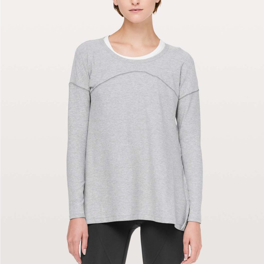 Lululemon Hit Unwind Long Sleeve Athletic Shirt in Heathered Magnet Grey